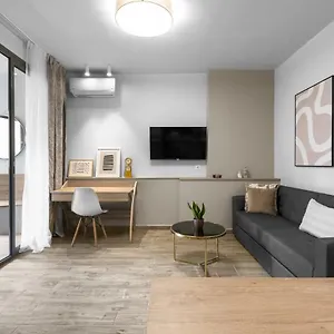 Big Apple #2, Nilie Hospitality Mgmt Θεσσαλονίκη